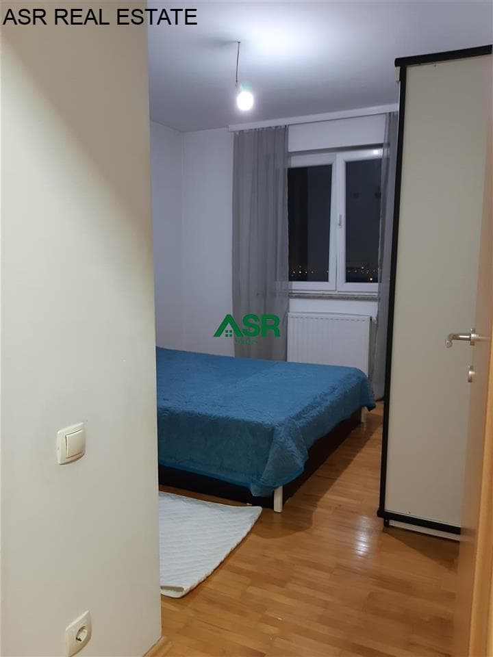 Lëshohet banesa me qera në lagjën Emshir (Kalabria) 4