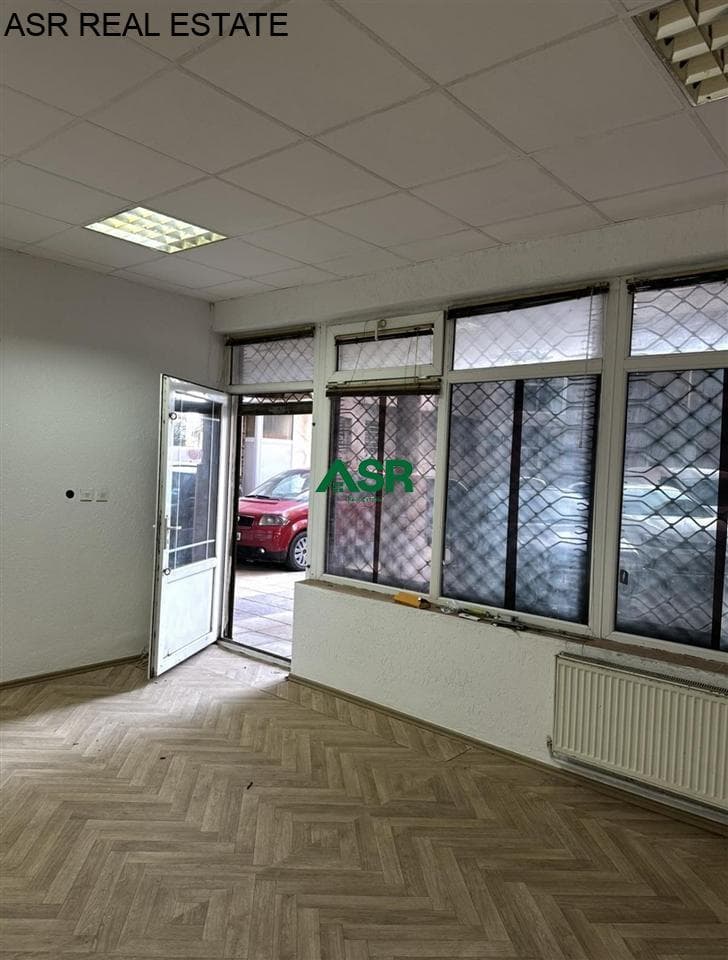 Lokal 30m2 me qira në Dardani 3