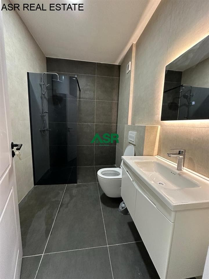 Banesë 92m2 me qira në Emshir