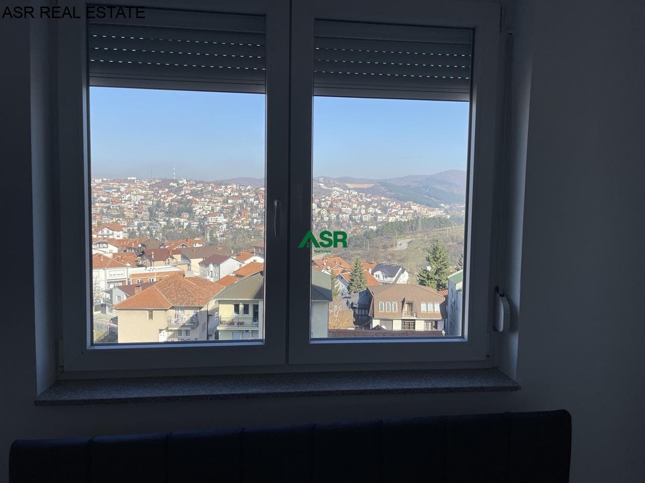 Banesë 62m2 me qira në lagjen Velania 4