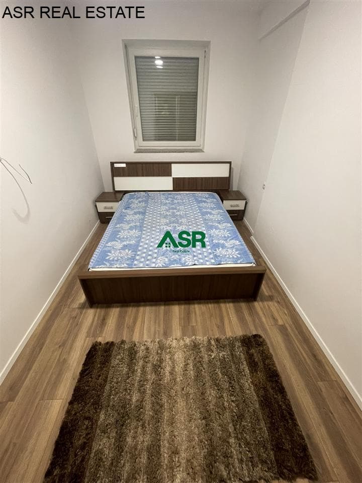 Banesë 70m2 me qira në Emshir
