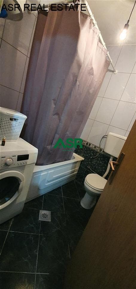 Lëshohet banesa me qira në lagjen qender