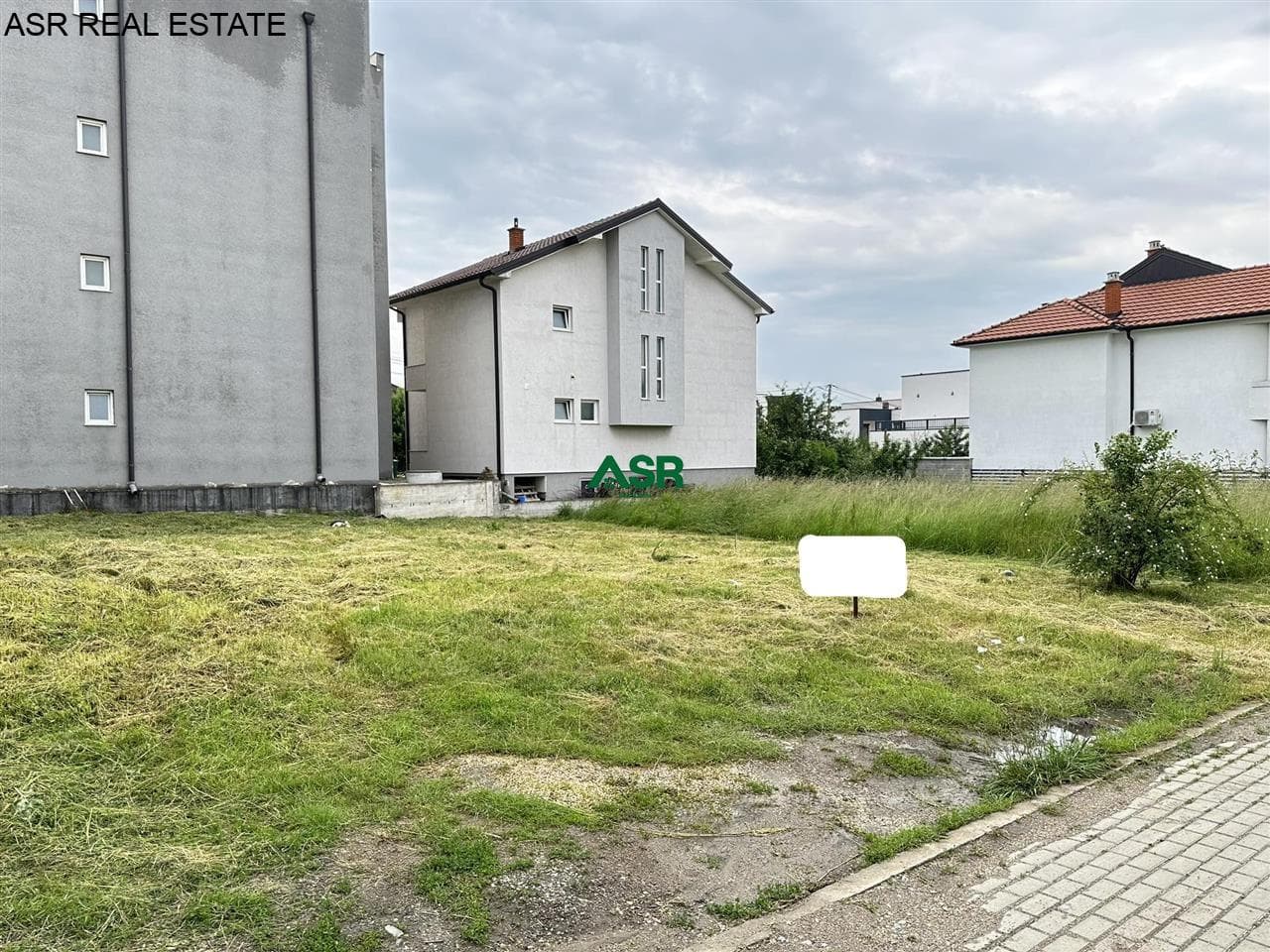 Shitet trualli ne lagjen Qendresa ne Prishtina 3