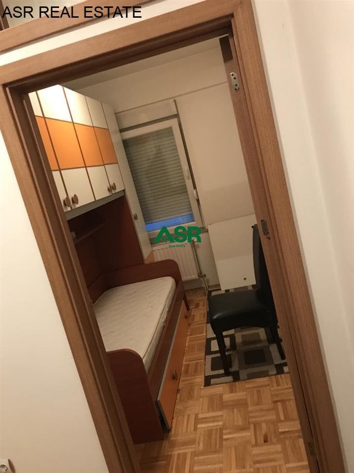 Lëshohet banesa me qera në lagjën Qendër(Sllovenia Sporteve) 2