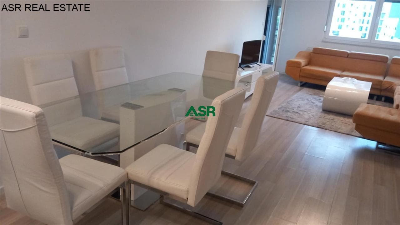 Banesë 70m2 me qira në rr.Muharrem Fejza
