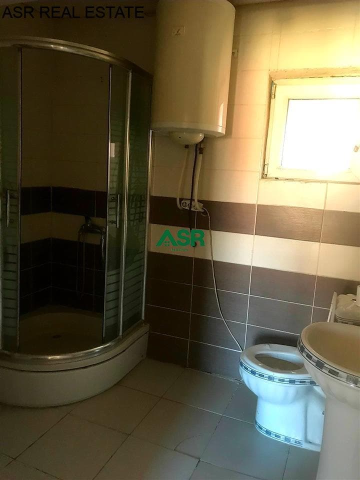 Lëshohet banesa me qira në lagjën qender, tek gjimnazi Sami Frasheri 4