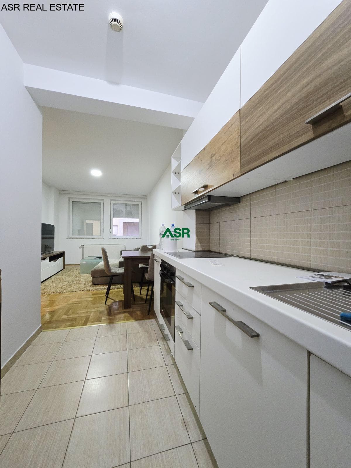 Banesë 60m2 me qira në lagjen Arberia 3