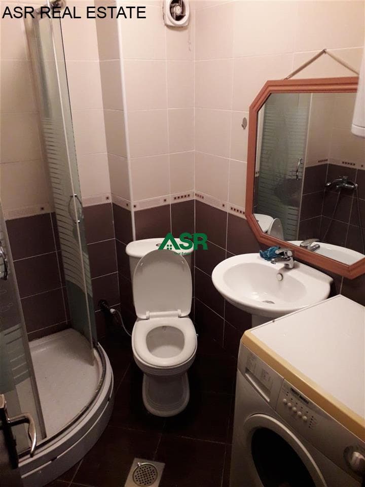Lëshohet banesa me qira në lagjën mati 1 4