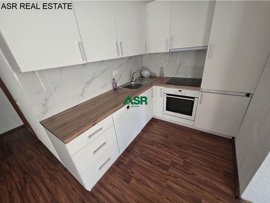 Banesë 100m2 me qira në lagjen Sofalia 2