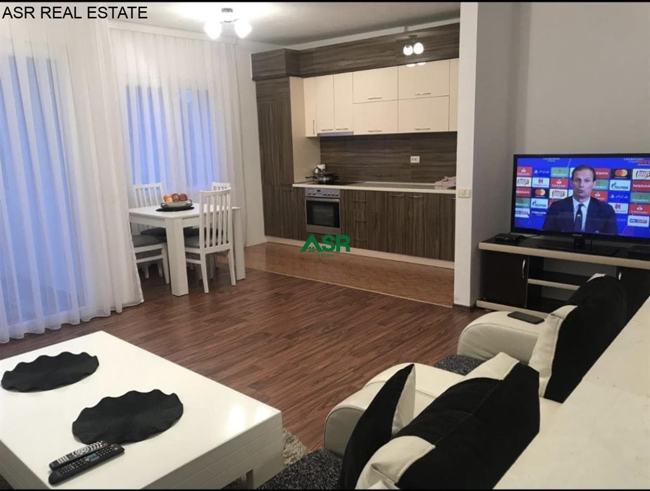 Banesë 102m2 me qira në Tophane 2