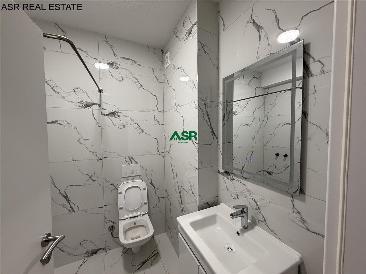 Banesë 96m2 me qira në lagjen Arberia 3