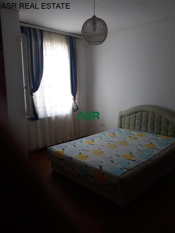 Lëshohet banesa me qira ne Emshir 3
