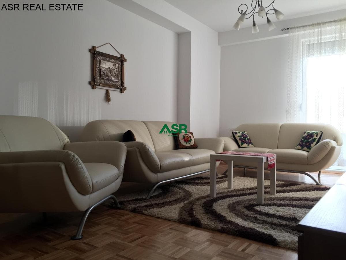 Banesë 66m2 me qira në lagjen e muhaxhereve