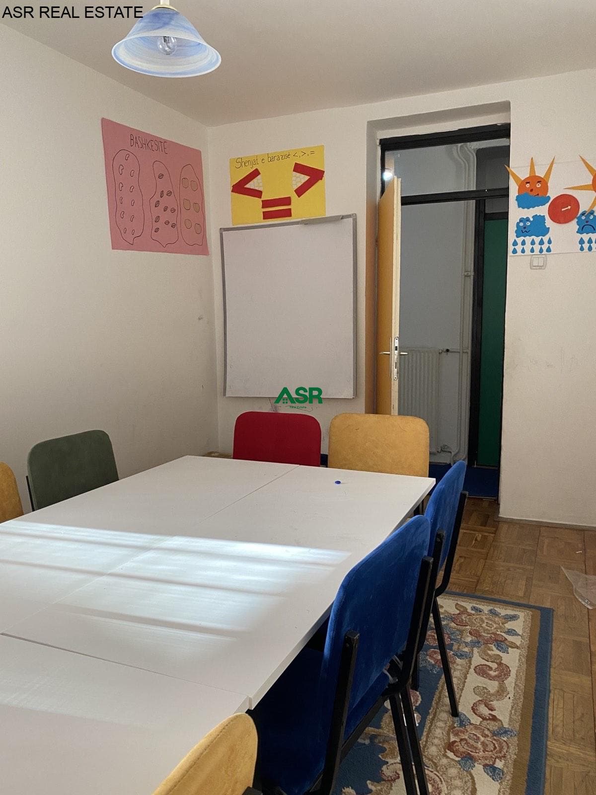 Lëshohet banesa me qira në lagjën Bregu i diellit 2