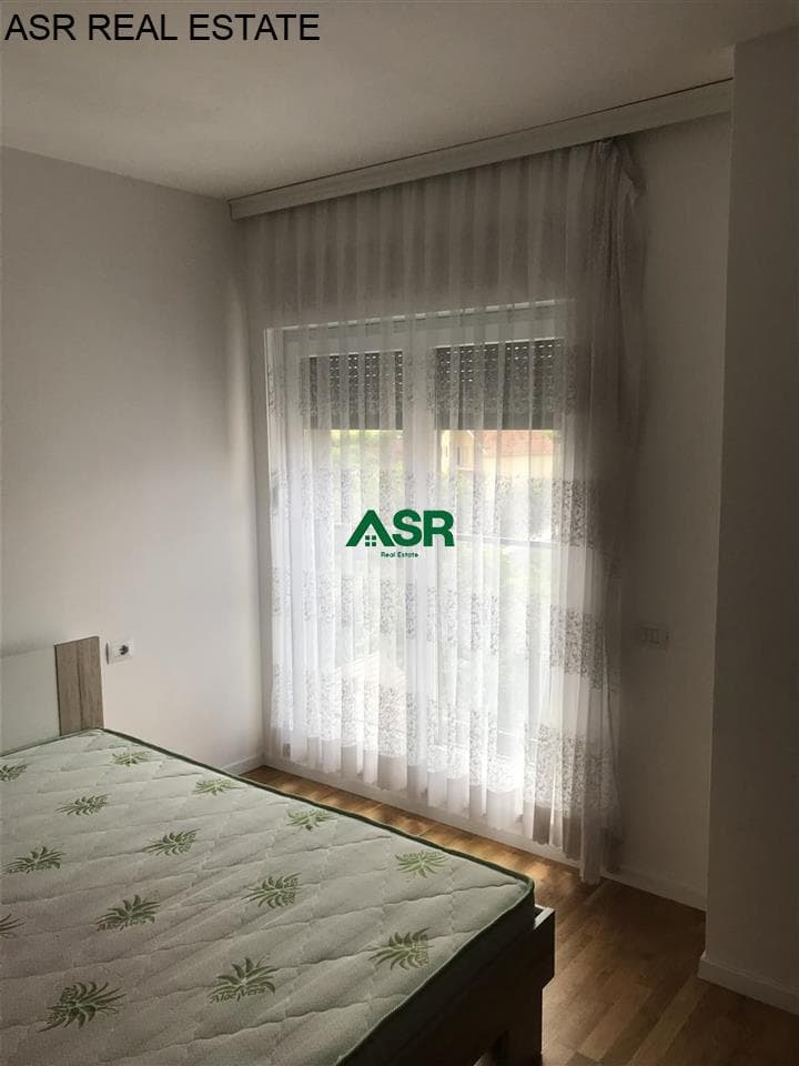 Lëshohet banesa me qira në lagjën e spitalit Mbrapa QKUK 3