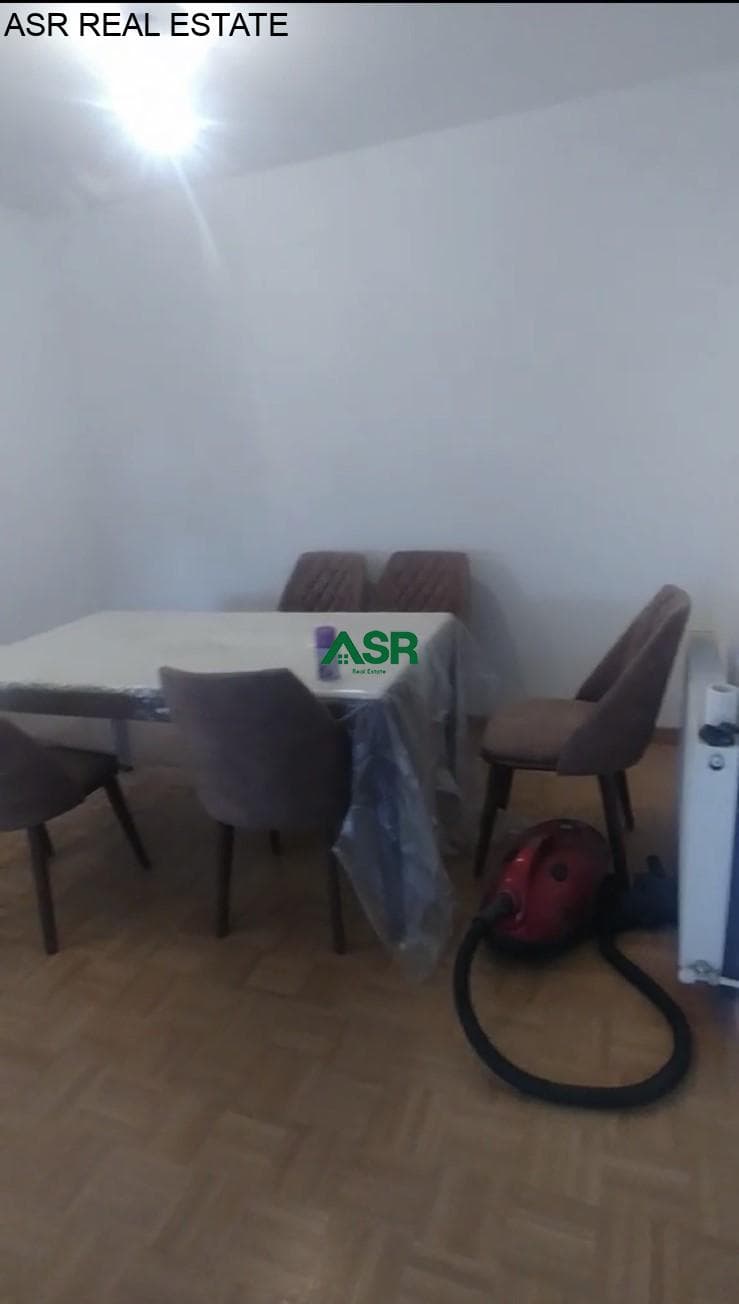 Lëshohet banesa me qira në lagjën Mati 1