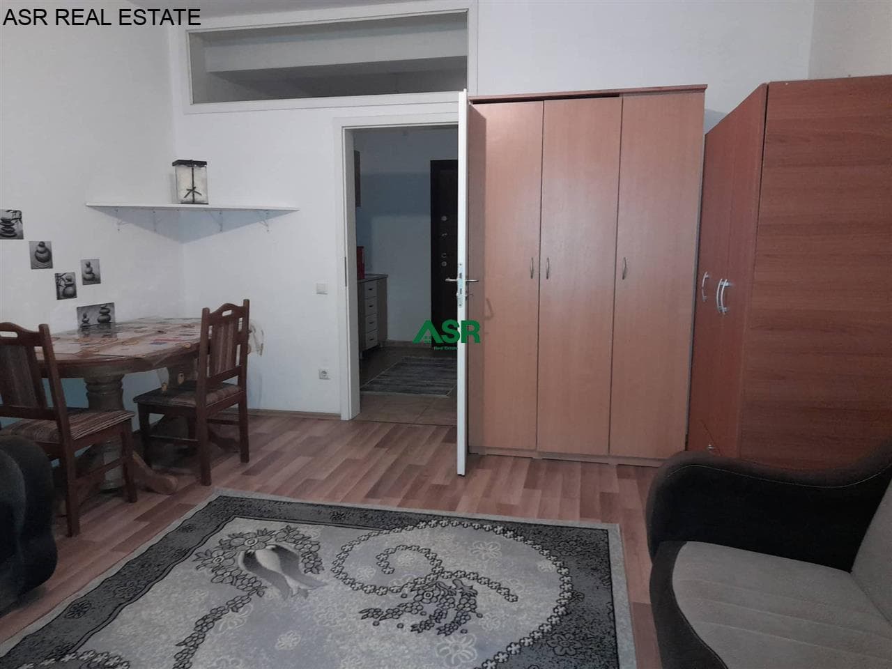 Ofrohet banesa me qira në lagjen Emshir, 3