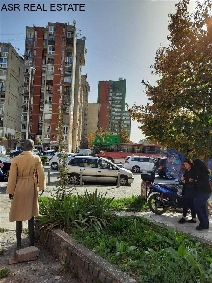 Lëshohet banesa me qira në lagjën Dardania 4