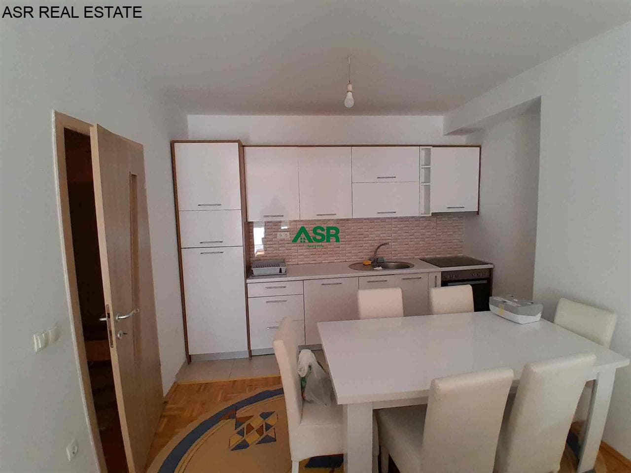 Banesë 65 m2 me qira në lagjen e muhaxhereve