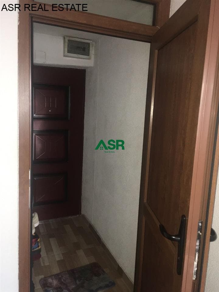 Lëshohet banesa e tipit gasoniere me qira në lagjën Qender 4