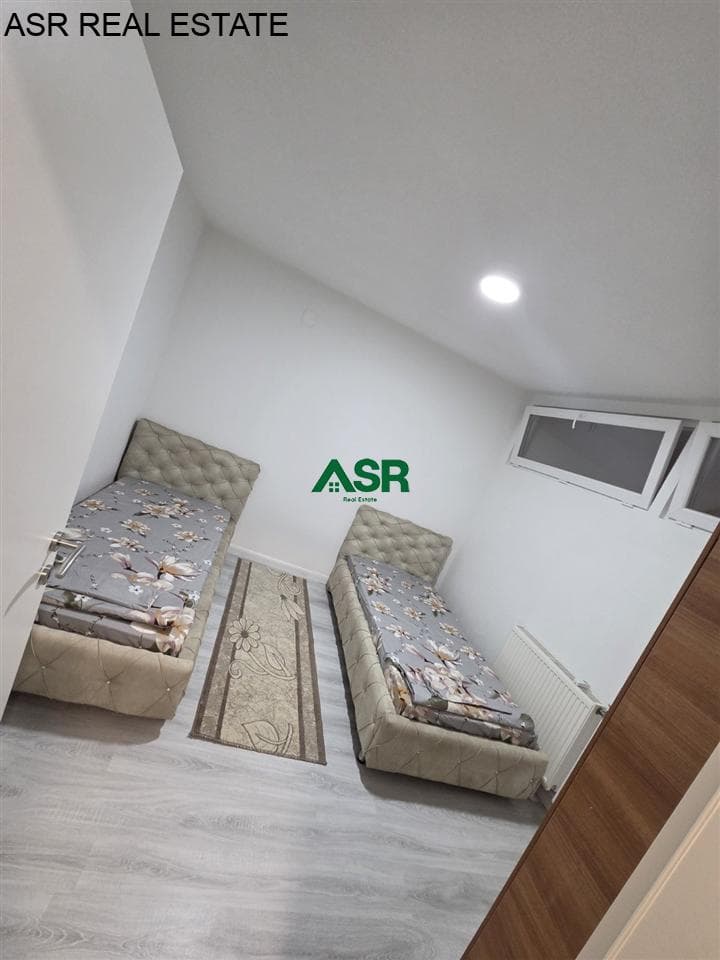 Banesë 103m2 me qira në lagjen Dardania 3