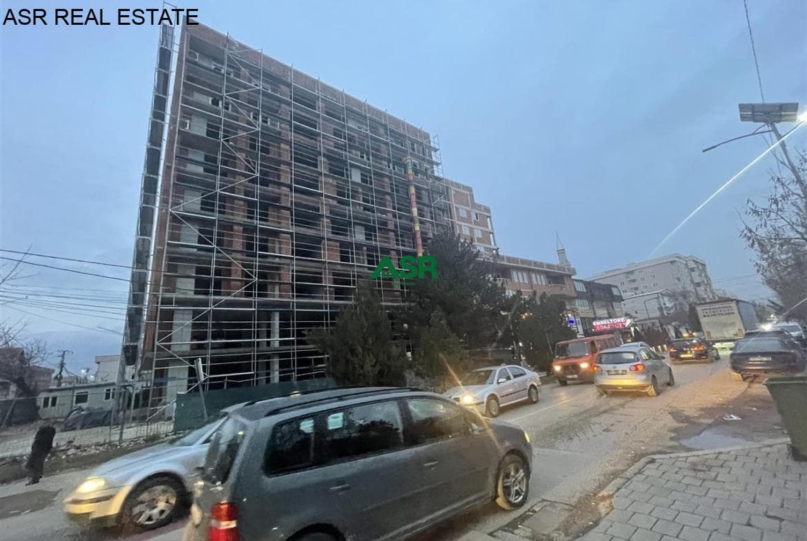 Shitet banesa ne Fushe Kosove