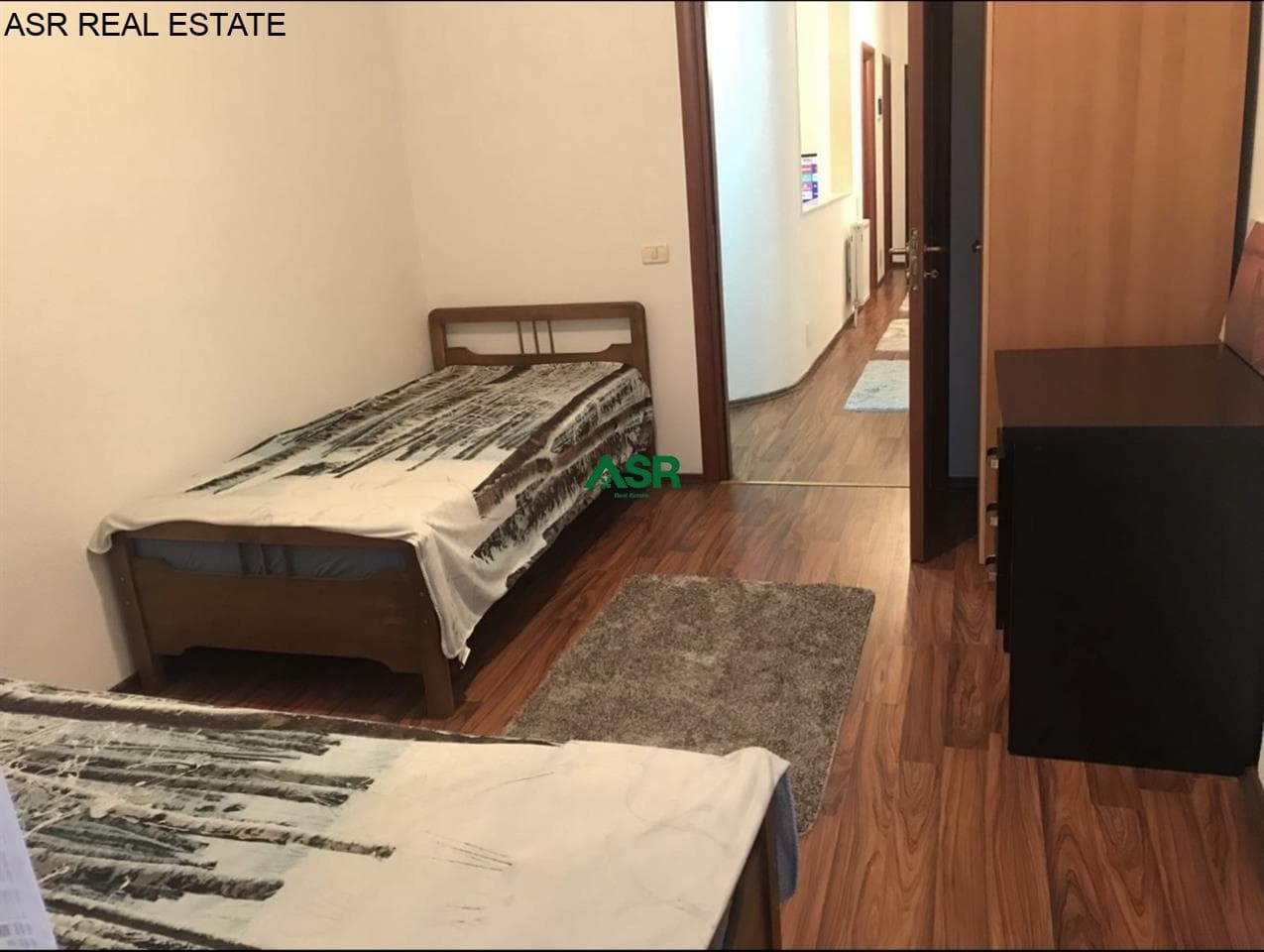 Banesë 102m2 me qira në Tophane 4