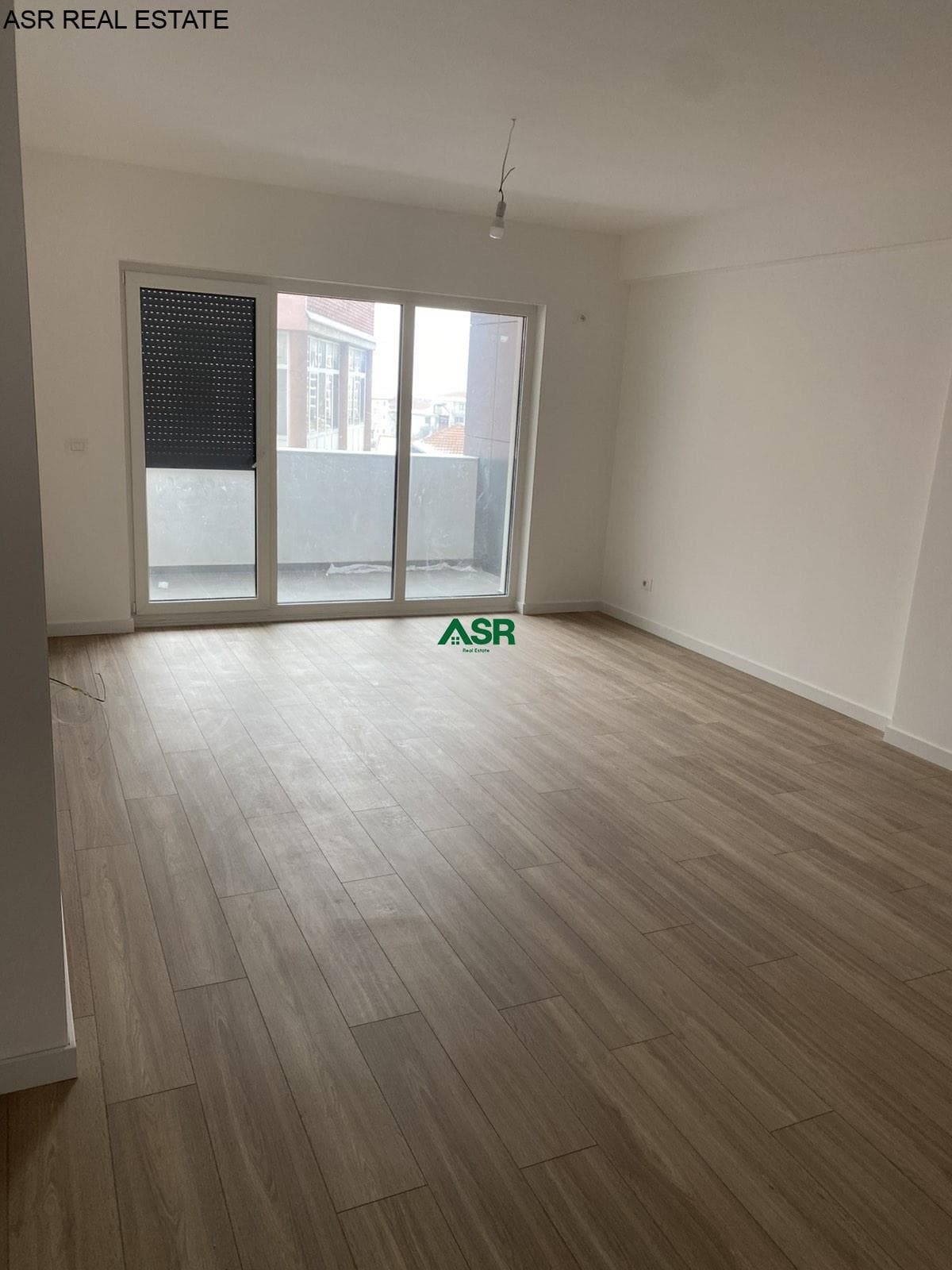Banesë 89m2 ne shitje në Bregun e diellit 3