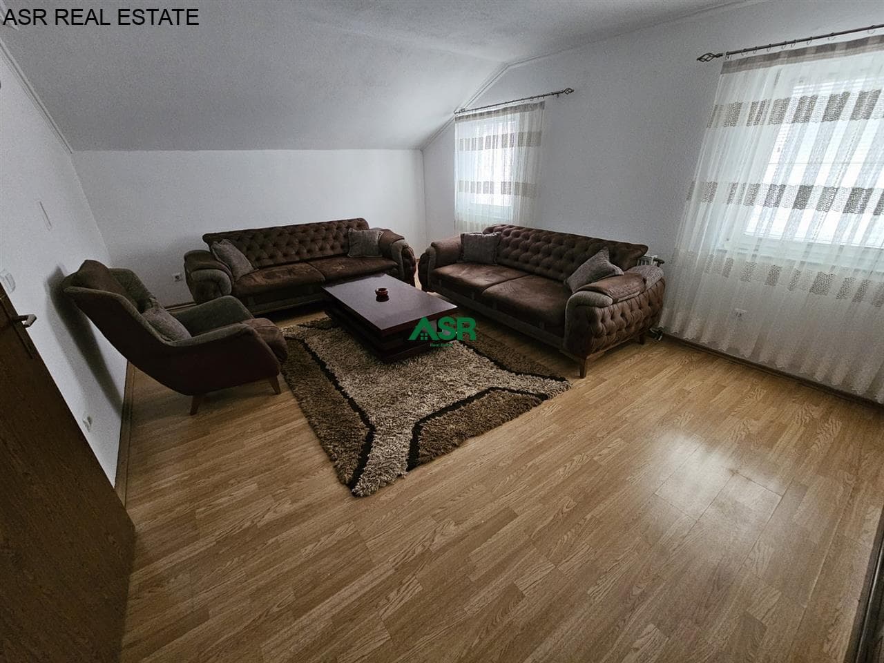 Lëshohet shtepia me qira në lagjen Taukbashqe 3
