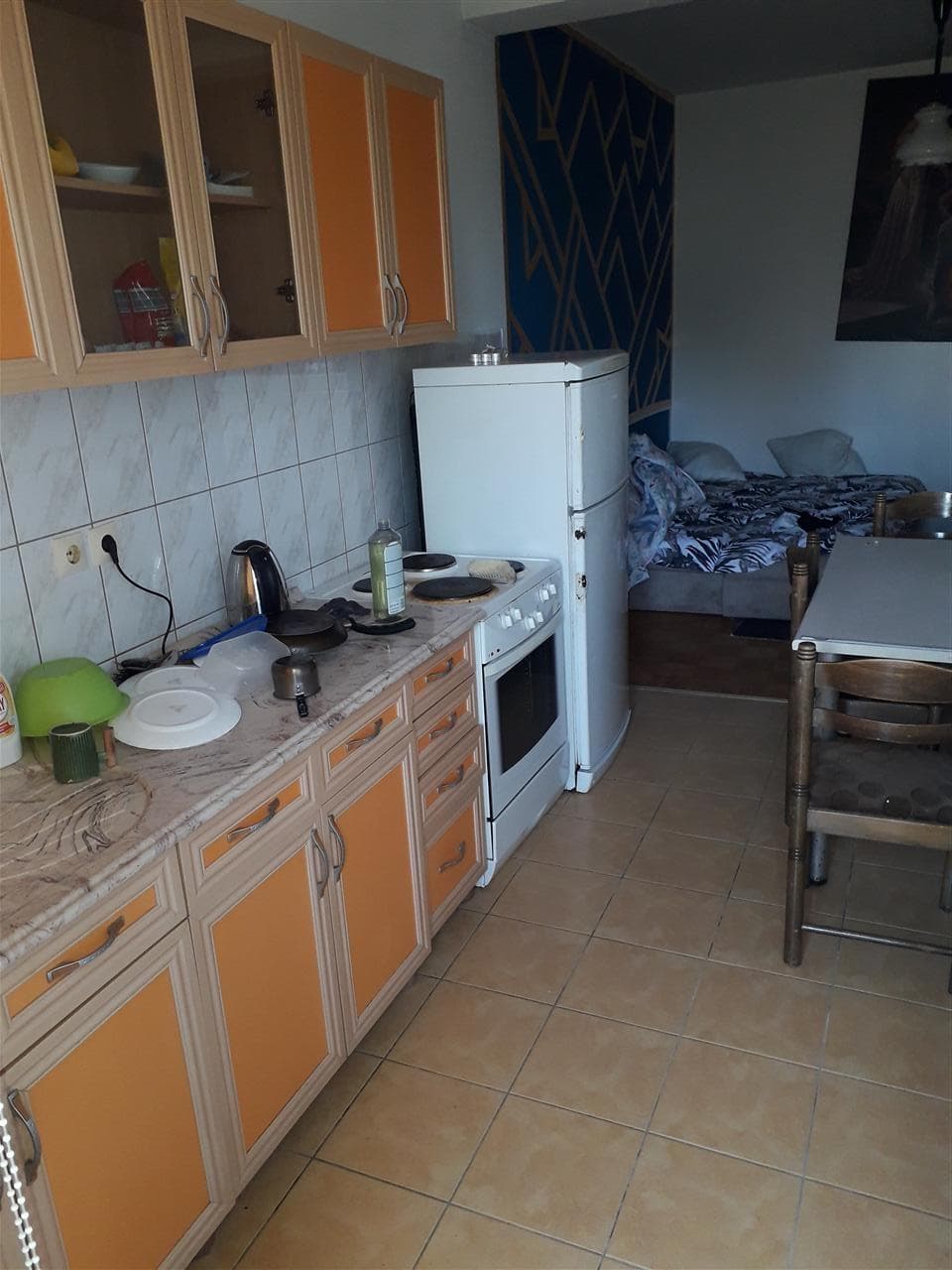 Banesë 40m2 me qira në lagjen bregu i diellit