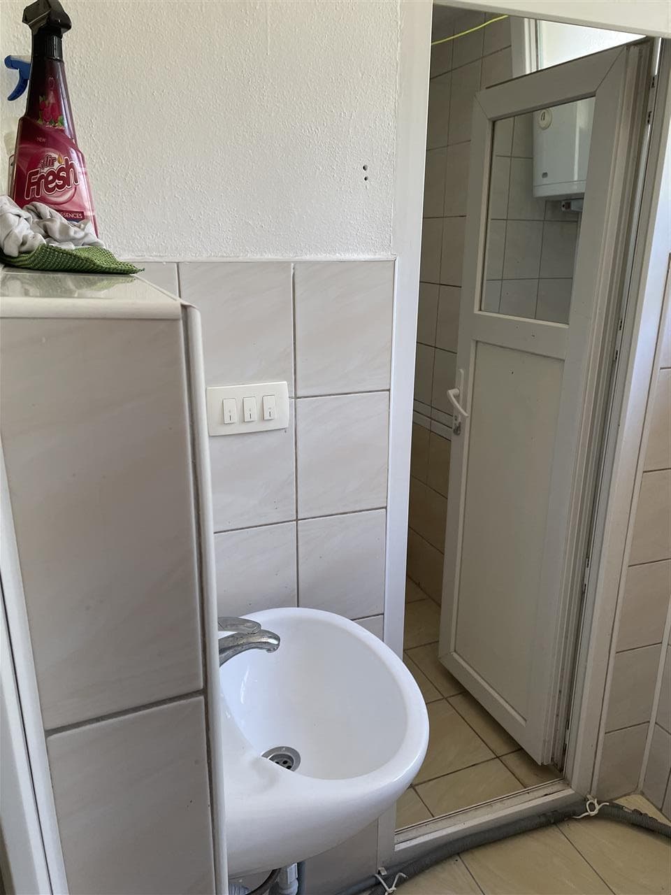 Lëshohet banesa me qira në lagjën Ulpiana ne Prishtine 3