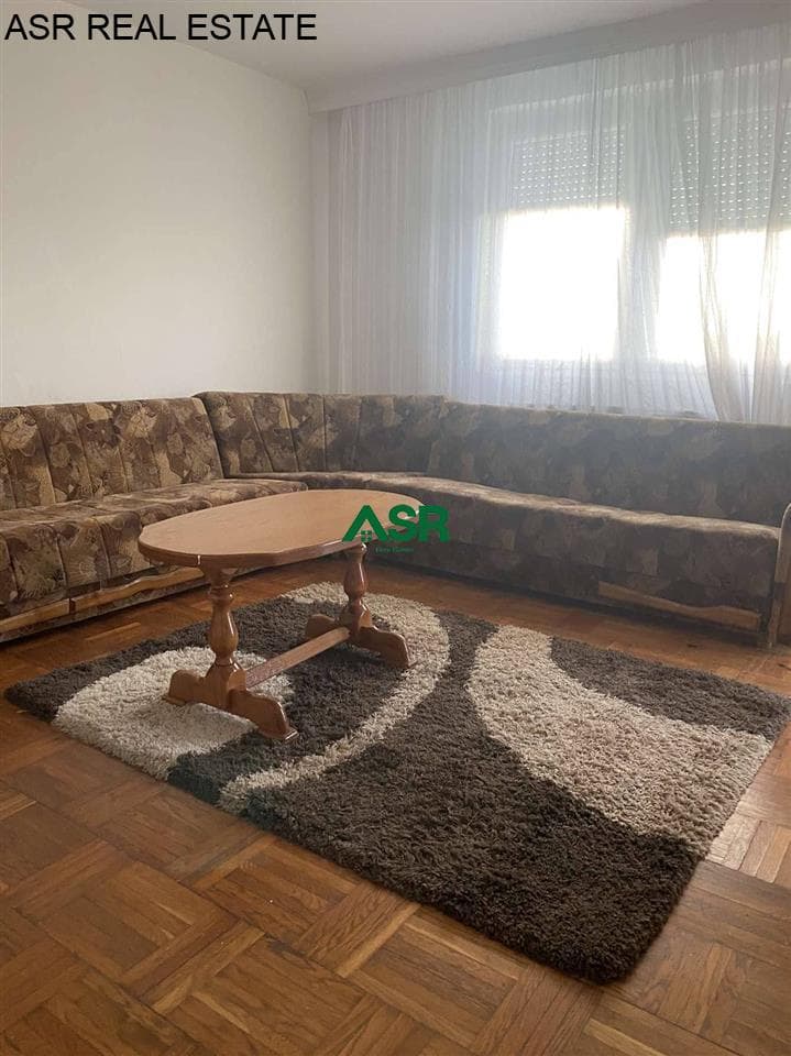 Lëshohet banesa me qira në lagjen bregu i diellit