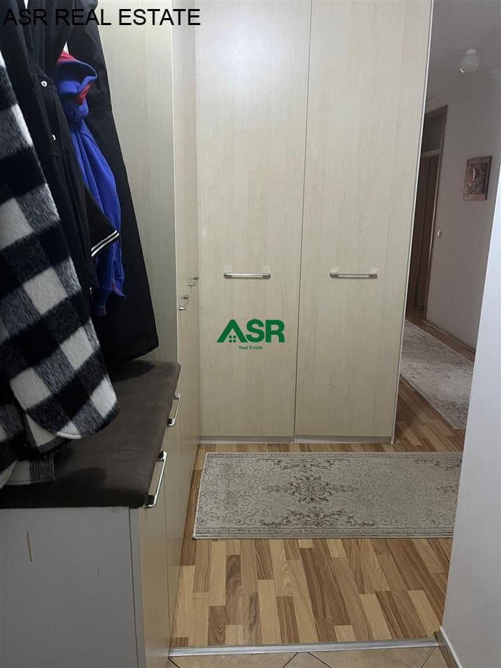 Banesë 82m2 me qira në lagjen parku i qytetit 3