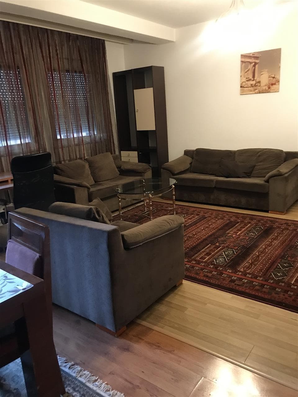 Lëshohet banesa me qira në lagjën Sllovenia e Sportit 3