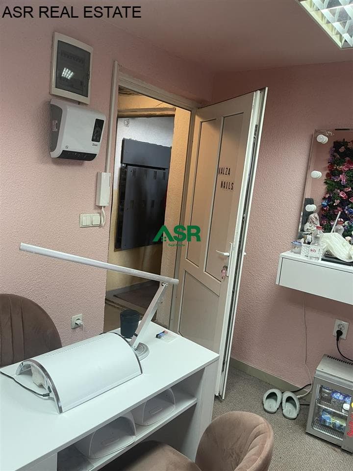 lokal me qira në Ulpiane 2
