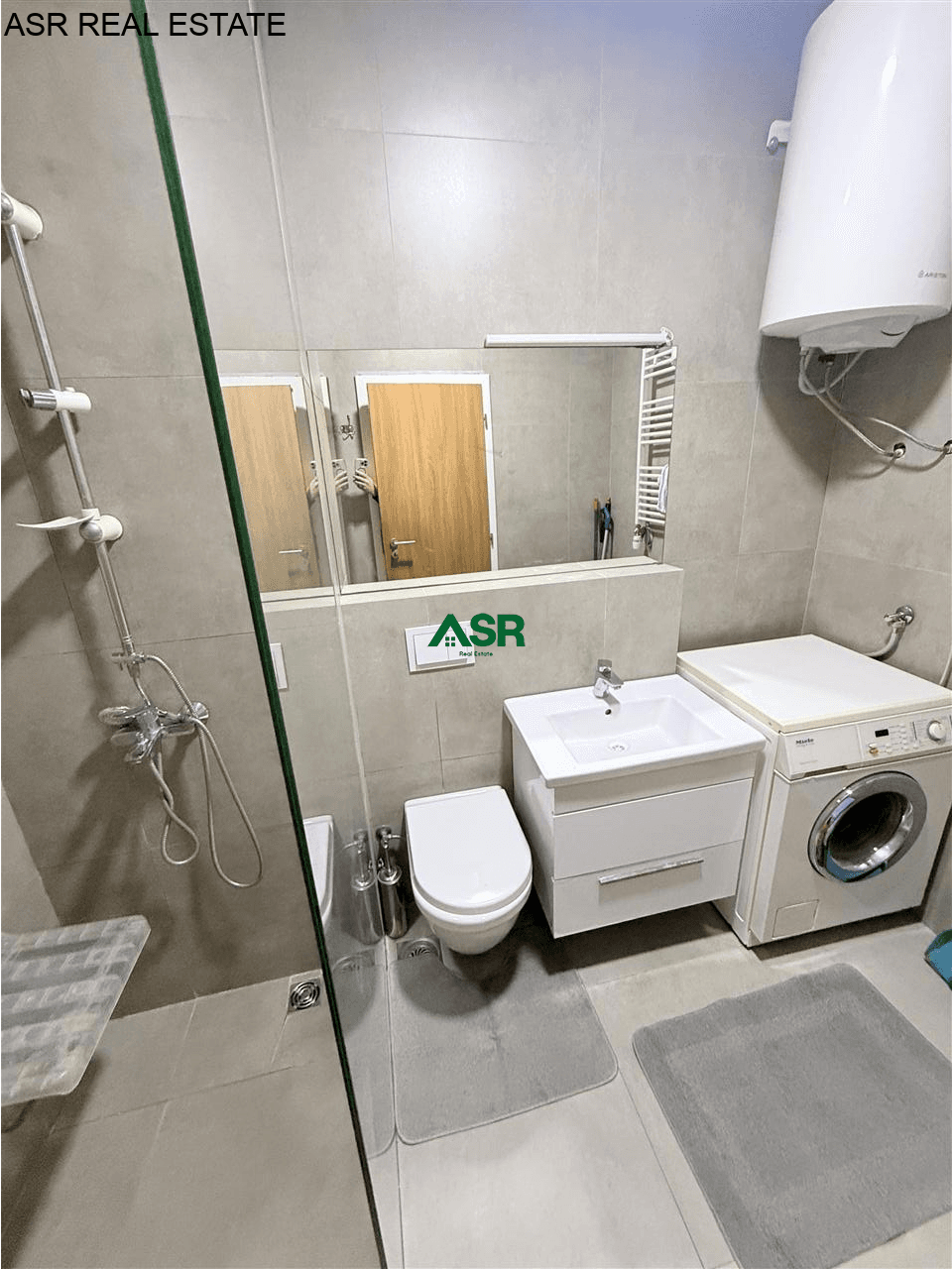 Banesë 97m2 me qira në lagjen Arberi 4