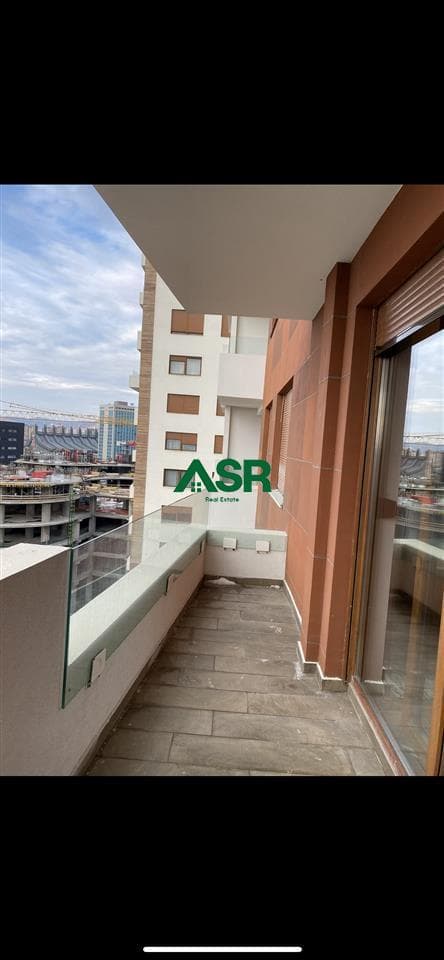 Lëshohet banesa me qira në lagjën Pejton Nartel Center 2