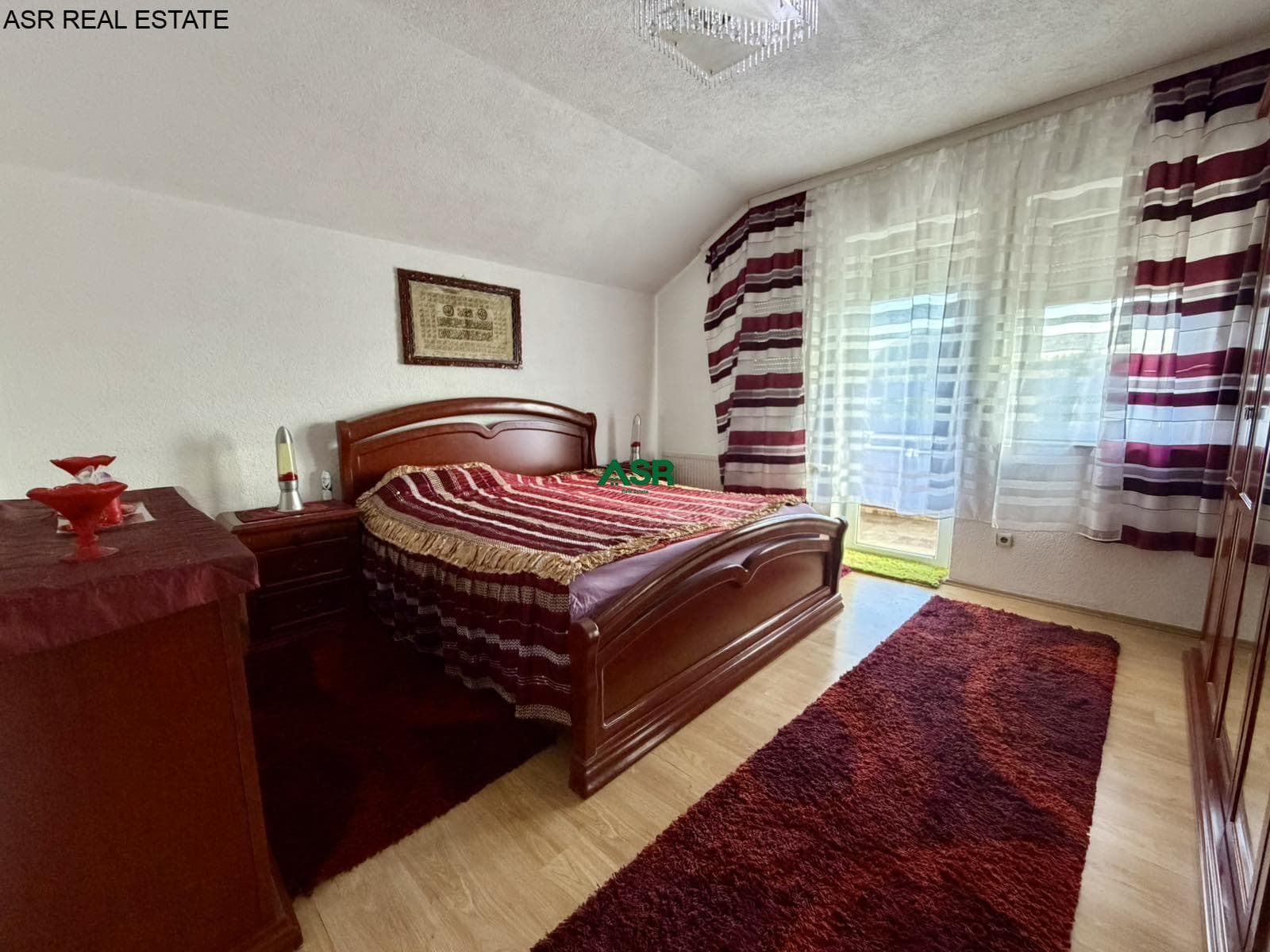 Ofrohet per SHITJE Shtëpia ne Bardhosh