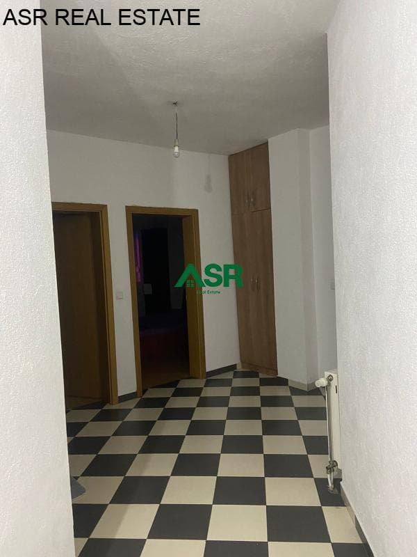 Lëshohet banesa me qira në lagjën Veternik 3