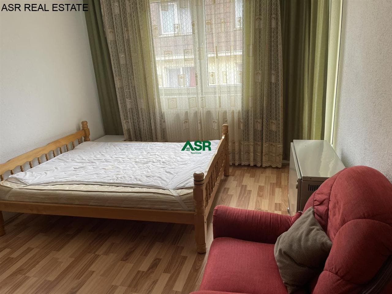 Banesë 75m2 me qira tek salla 1 Tetori 3