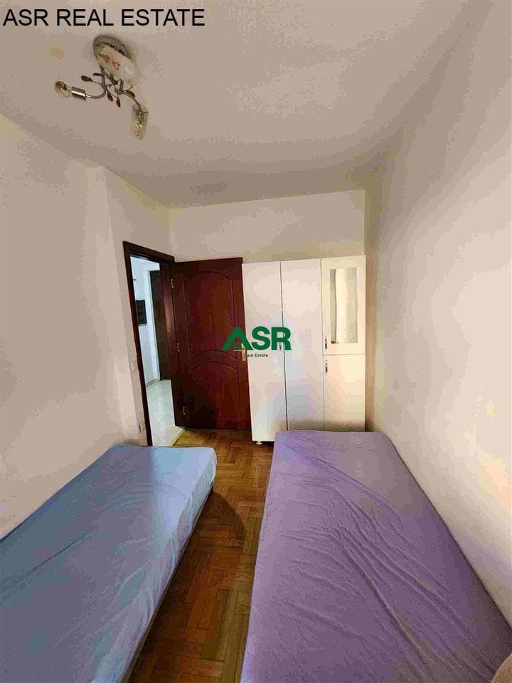 Ofrohet banesa me qira në lagjen Emshir, per tre muaj, 4