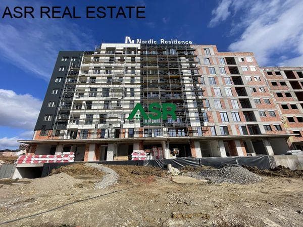 Shitet banesa në kompleksin Nordic Residence, ne Mati 1 afër lagjes Kodrina