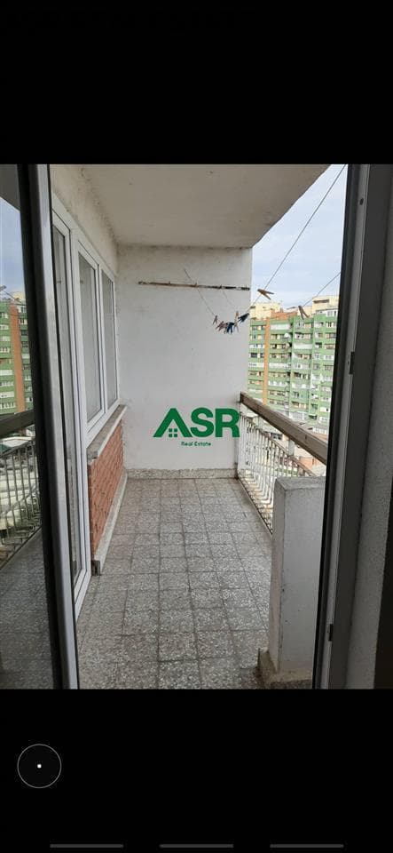 Lëshohet banesa me qira ne lagjen Dardania 2