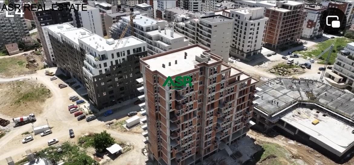Ofrohet per #shitje banesa në kompleksin Garden Building investitor Pozhegu Brothers në Rrugën C. 3