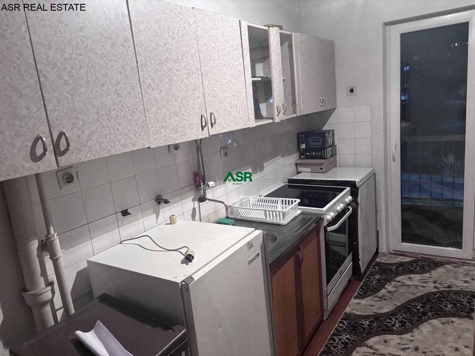 Banesë 80m2 me qira në Bregun e e diellit afer postes se vogel