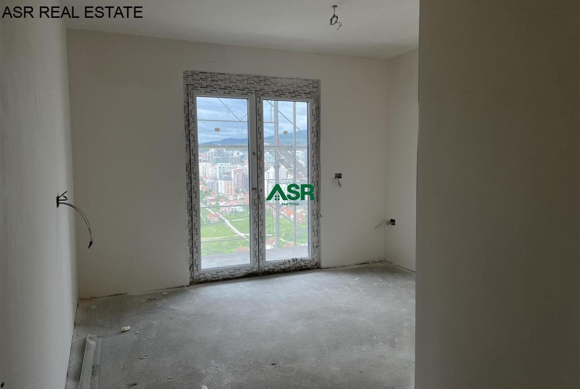 Ofrohet #BANESA me siperfaqe 90.30 m² per #SHITJE në lagjen Prishtine e re 3
