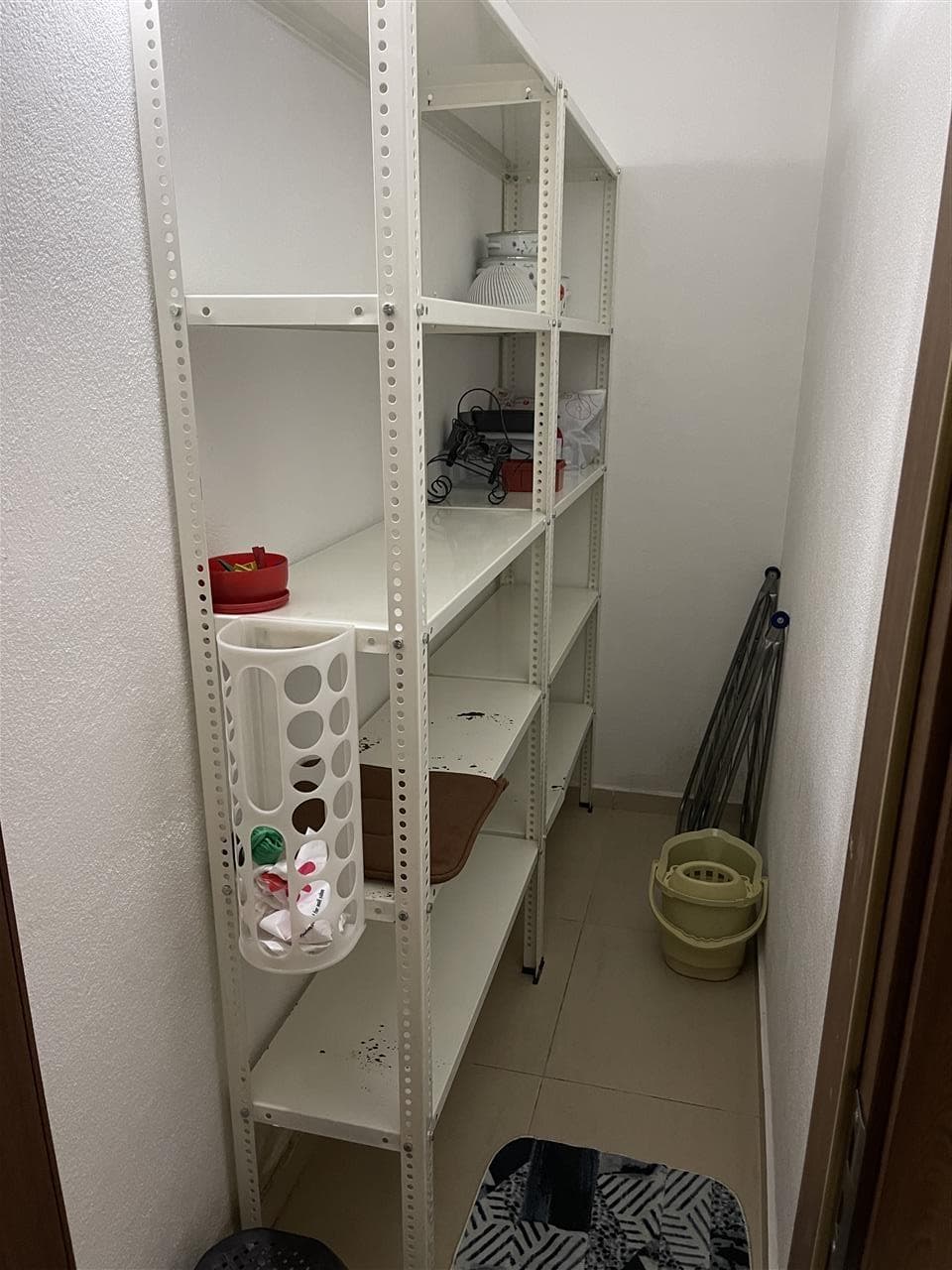 Lëshohet banesa me qera në Fushë Kosovë 4