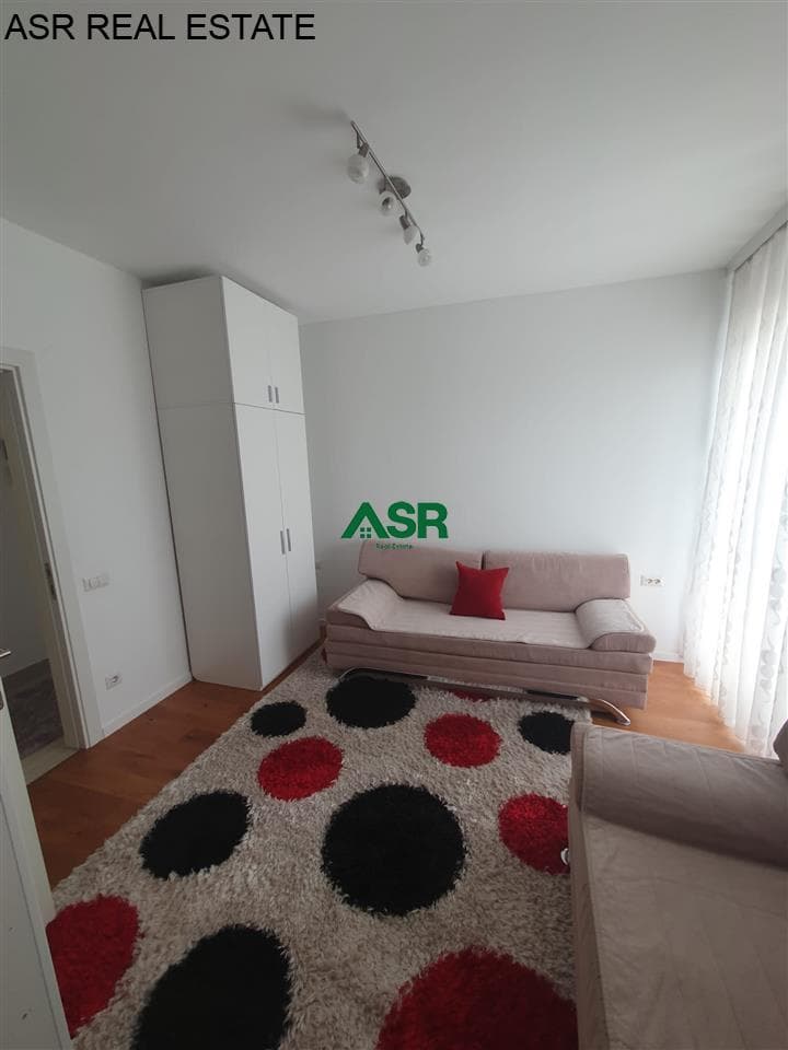 Lëshohet banesa me qira në lagjën Mati 1