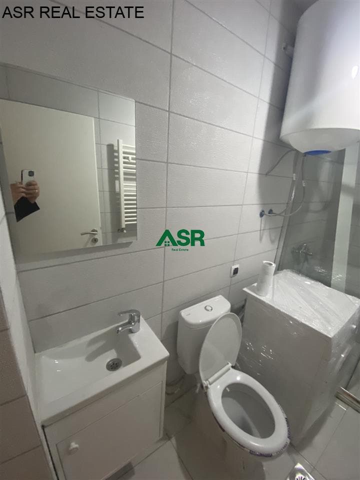 Lëshohet banesa me qera në Fushe Kosove 4