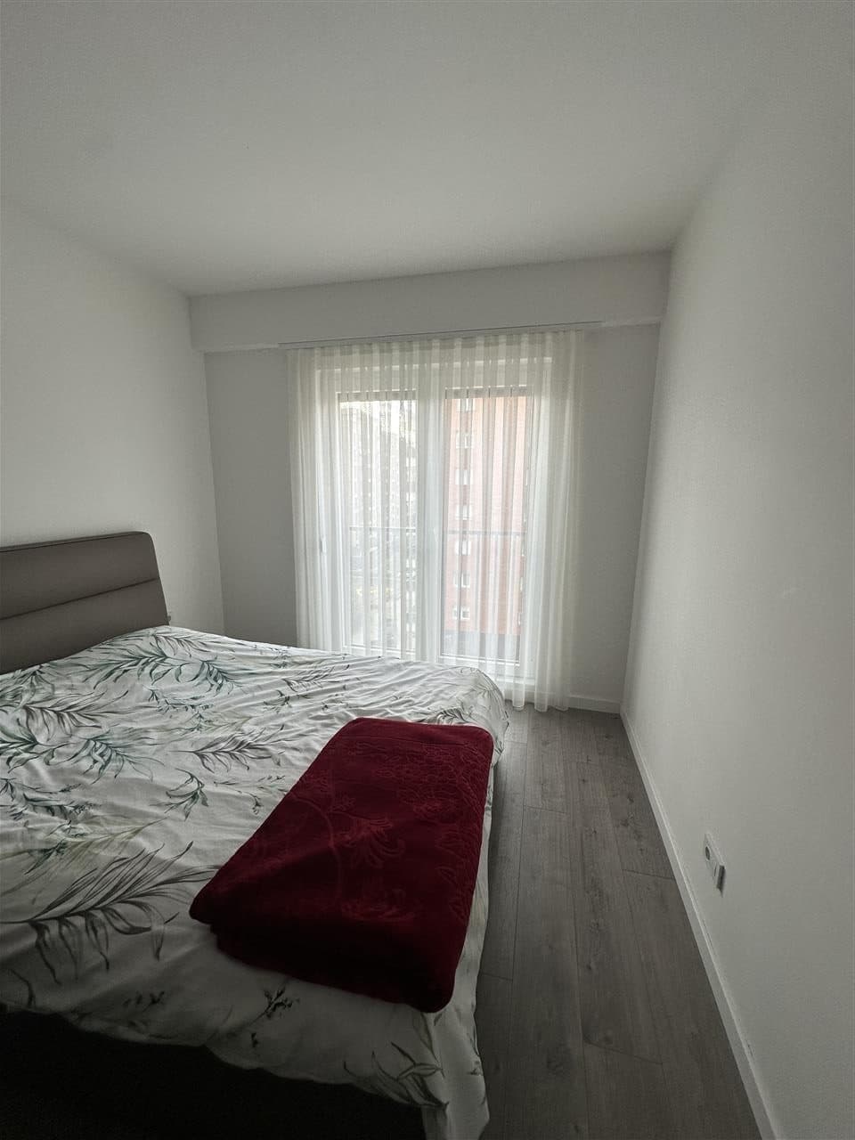 Banesë 65m2 me qira në lagjen e spitalit 2